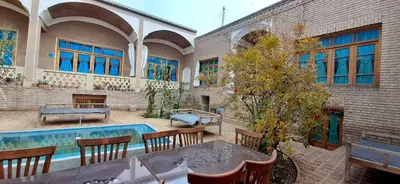 بومگردی سرای آقا محمد - واحد صنوبر