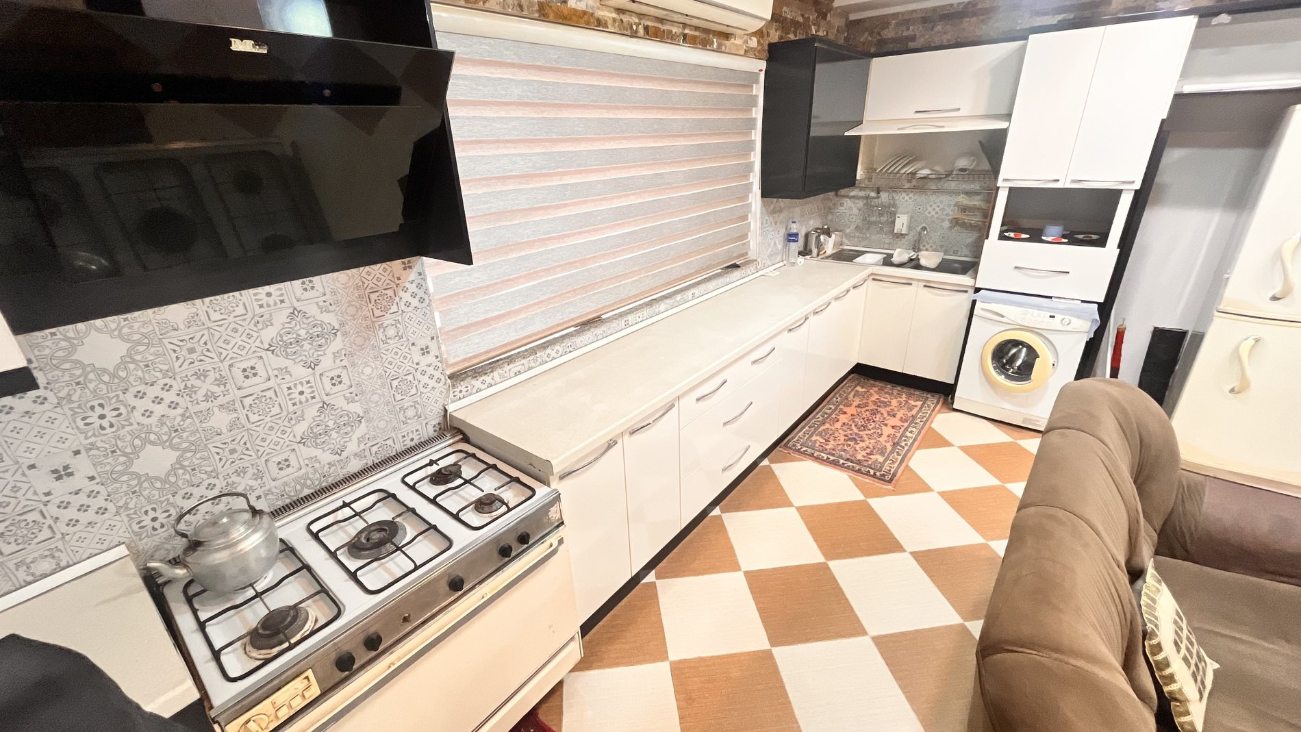 آپارتمان یک خوابه ساحلی پوراحمدی