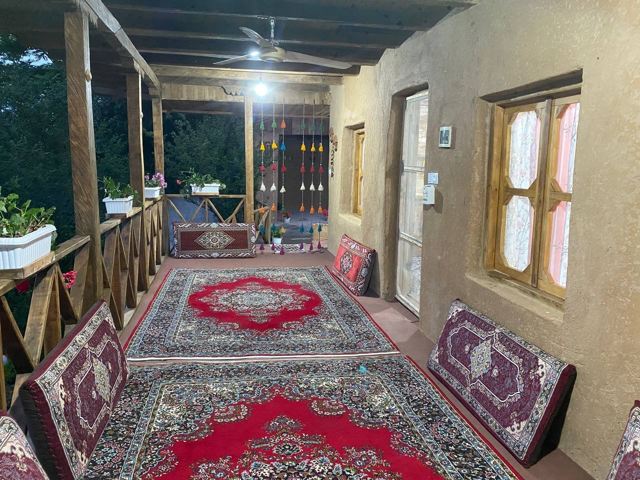 کلبه یک خوابه سنتی آرامش 2