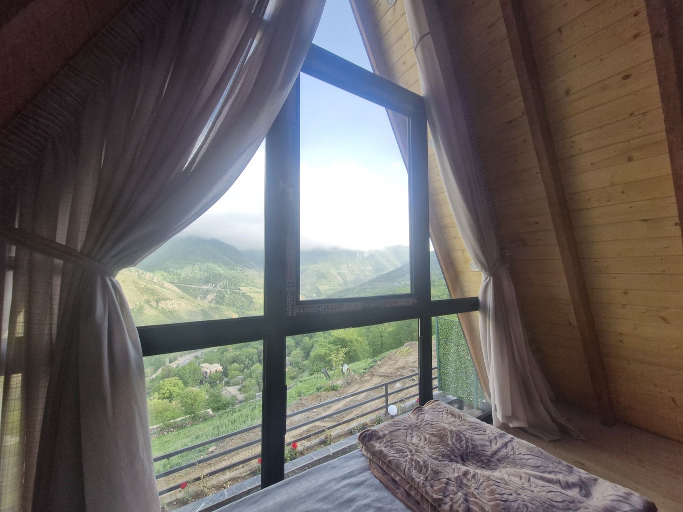 یک خوابه سوئیسی آرامش 3