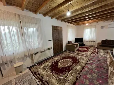 کلبه یک خوابه چوبی دوهزار ۲