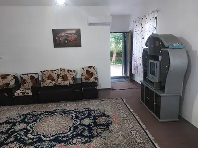 کلبه یک خوابه شادی