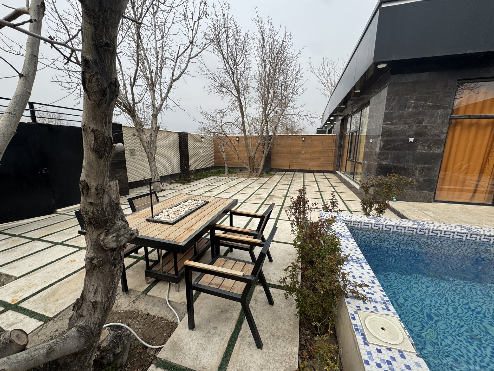 ویلا دوخوابه استخردار شهرک دادخواه 3