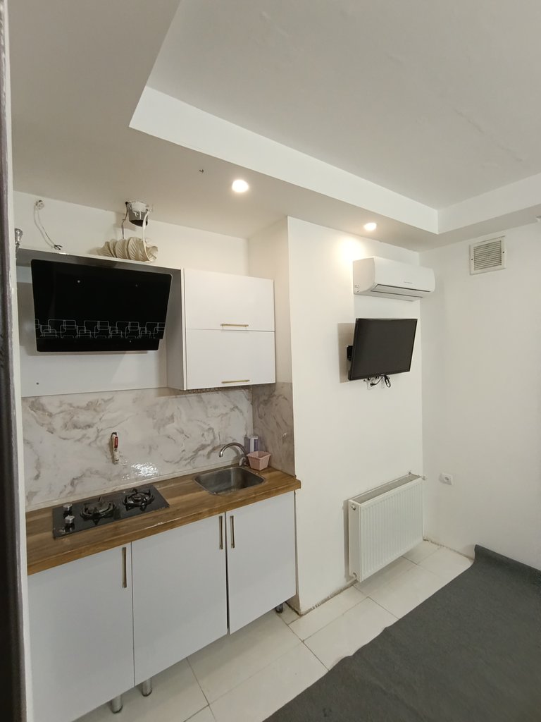 مسافرخانه مرتضائی نیا - واحد سه تخته 302