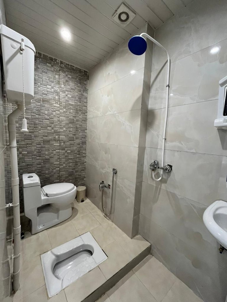 مسافرخانه مرتضائی نیا - واحد سه تخته 302