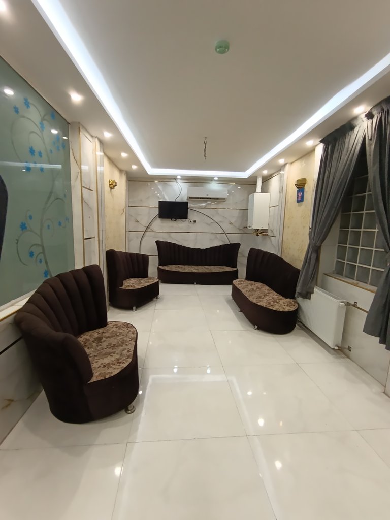 مسافرخانه مرتضائی نیا - واحد چهارتخته 202