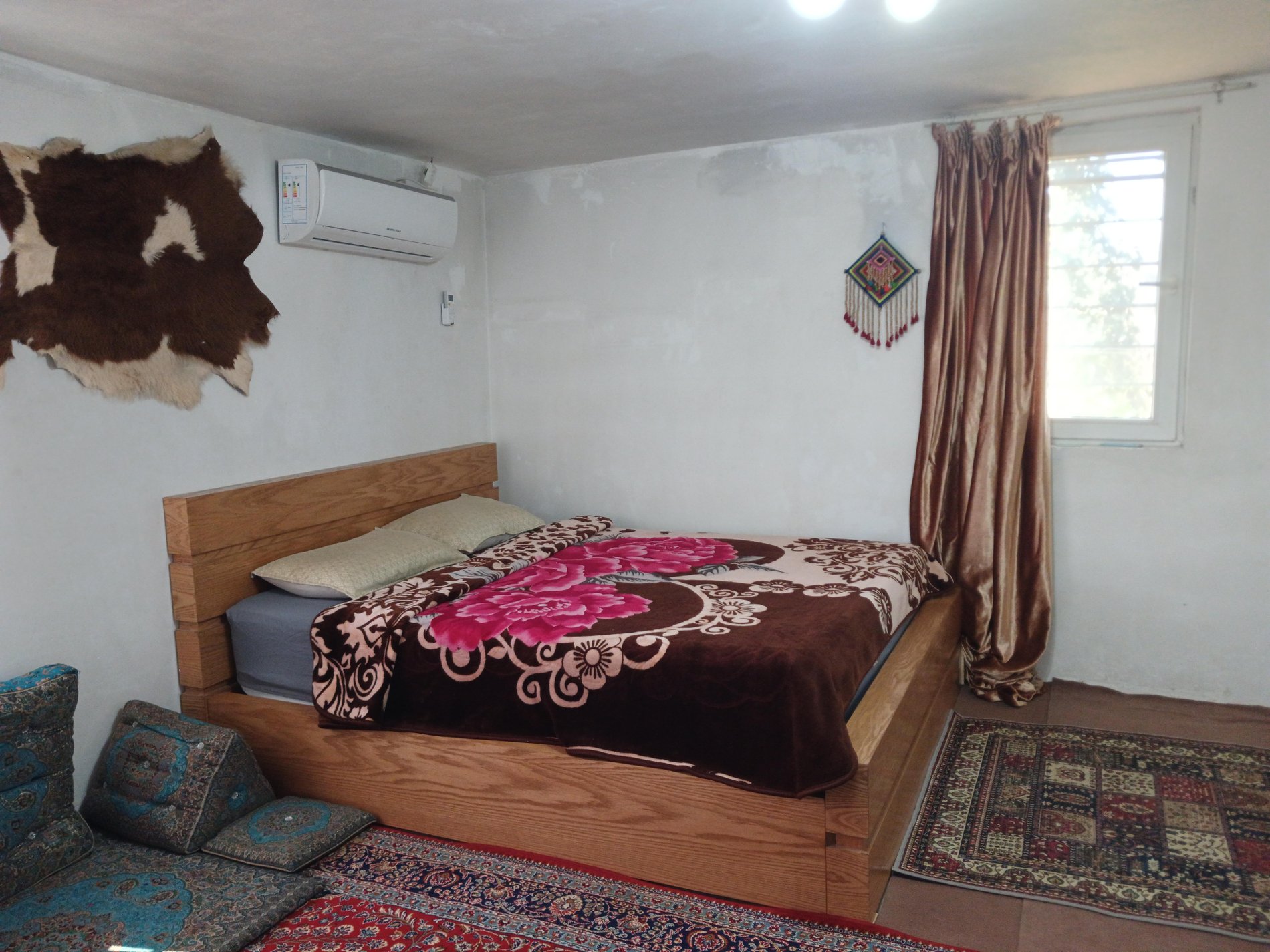 سوئیت فلت خانه باغ تانیا