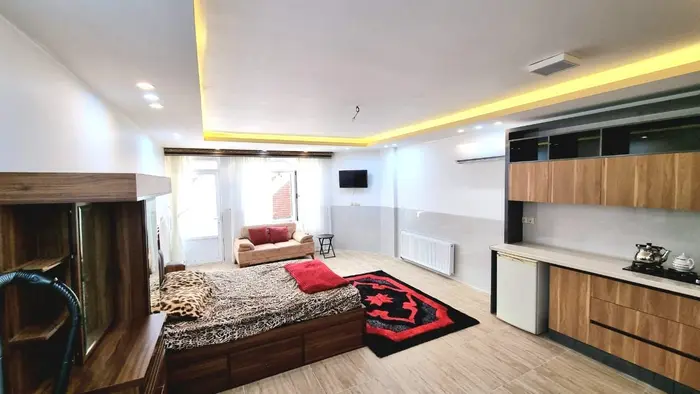 سوئیت فلت همکف بدون پله - حال