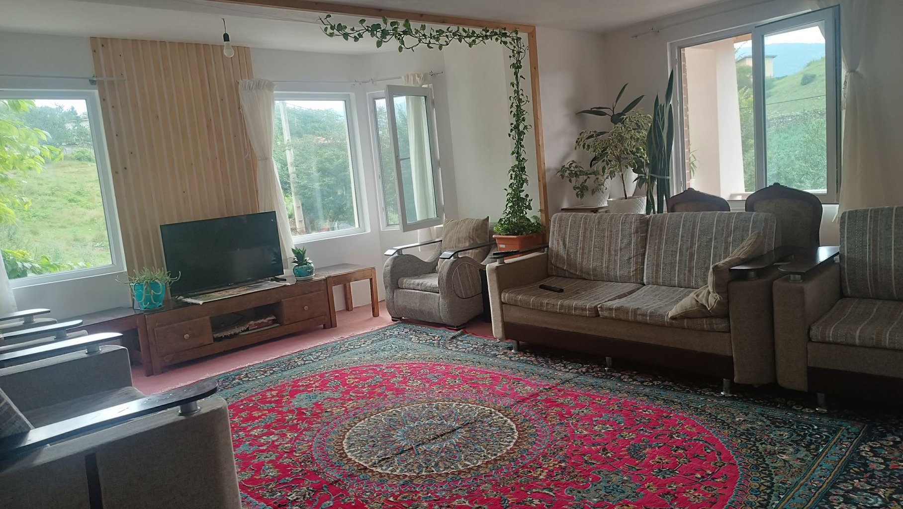 ویلا دوخوابه کوهستانی لاوسون