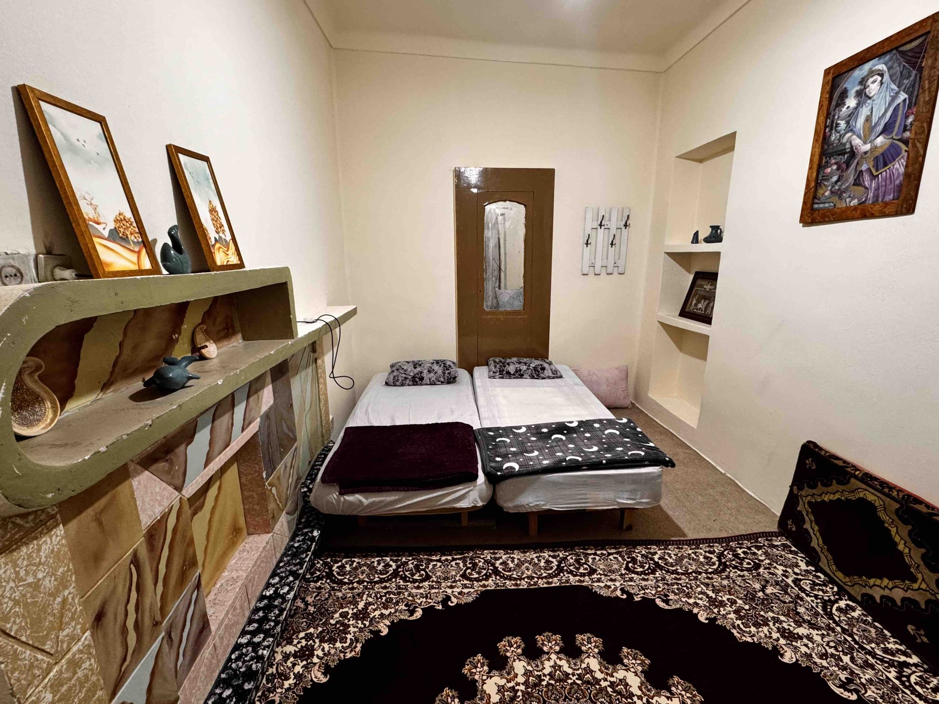 خاتون ۲ - واحد 3