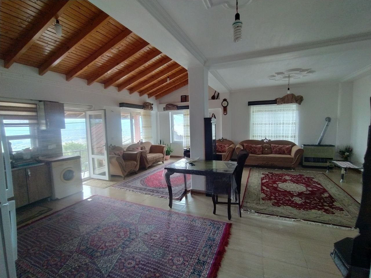 سوئیت دوخوابه روستایی آرین