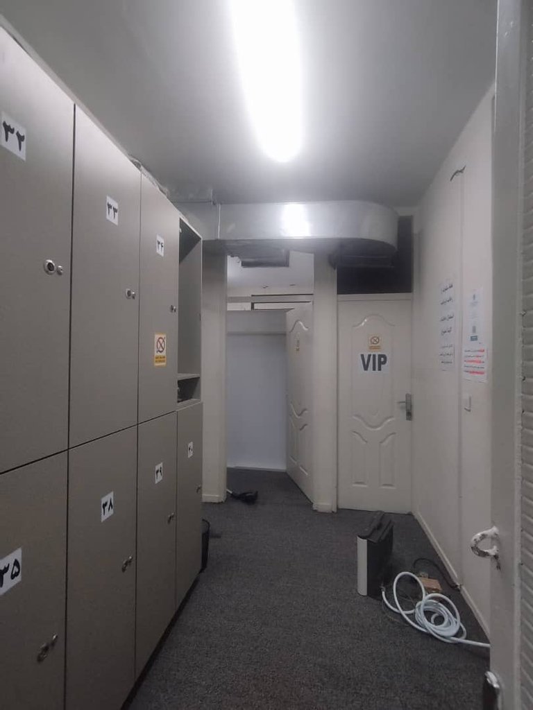 هاستل نارسیس 1 - واحد هشت تخته اشتراکی مردانه