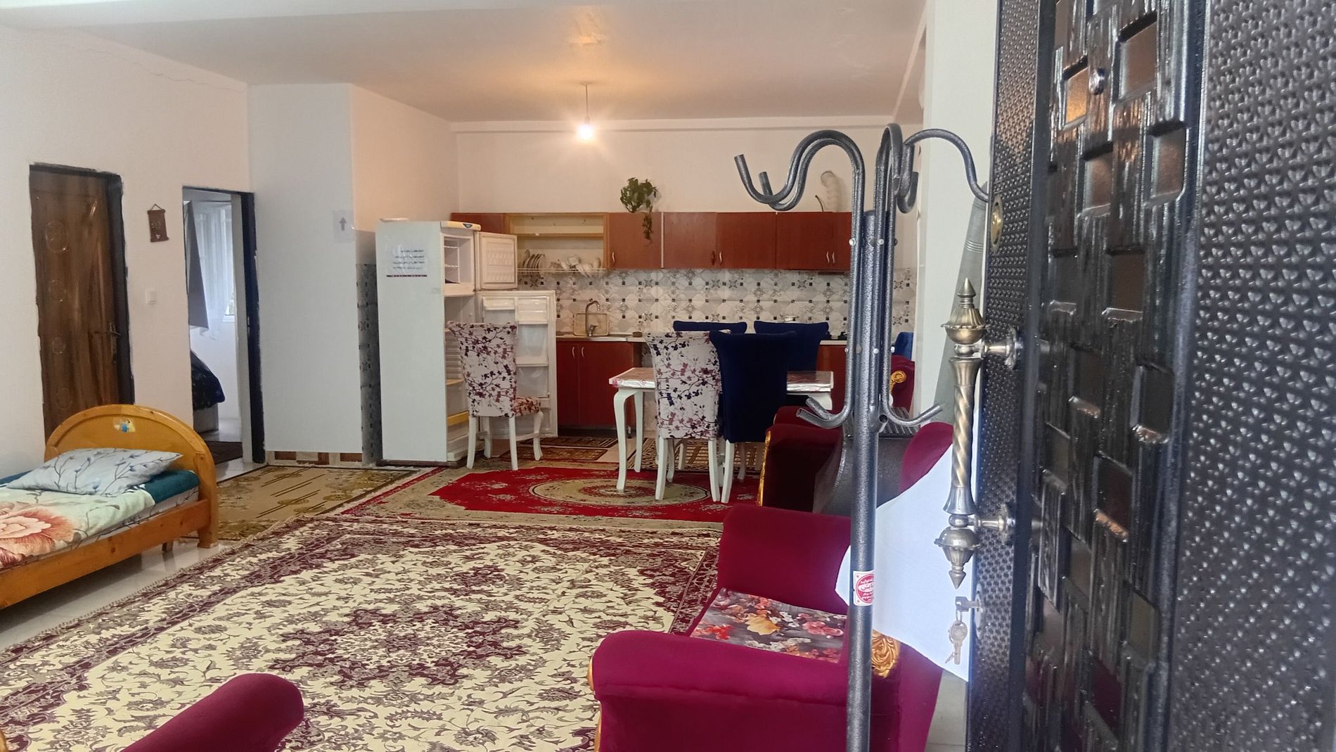 آپارتمان یک خوابه رضی 4