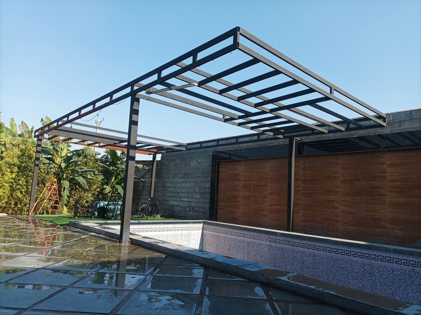 ویلا دوخوابه استخردار وحید