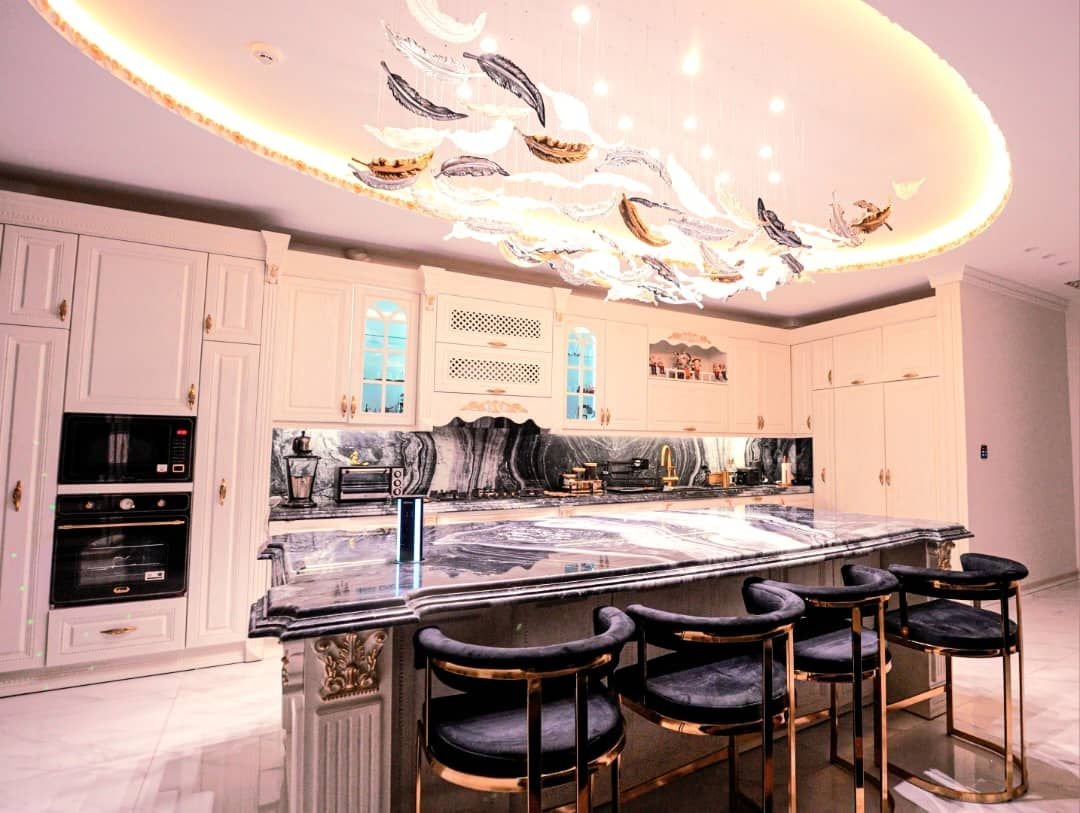 ویلا شش خوابه استخردار عمارت سیلور