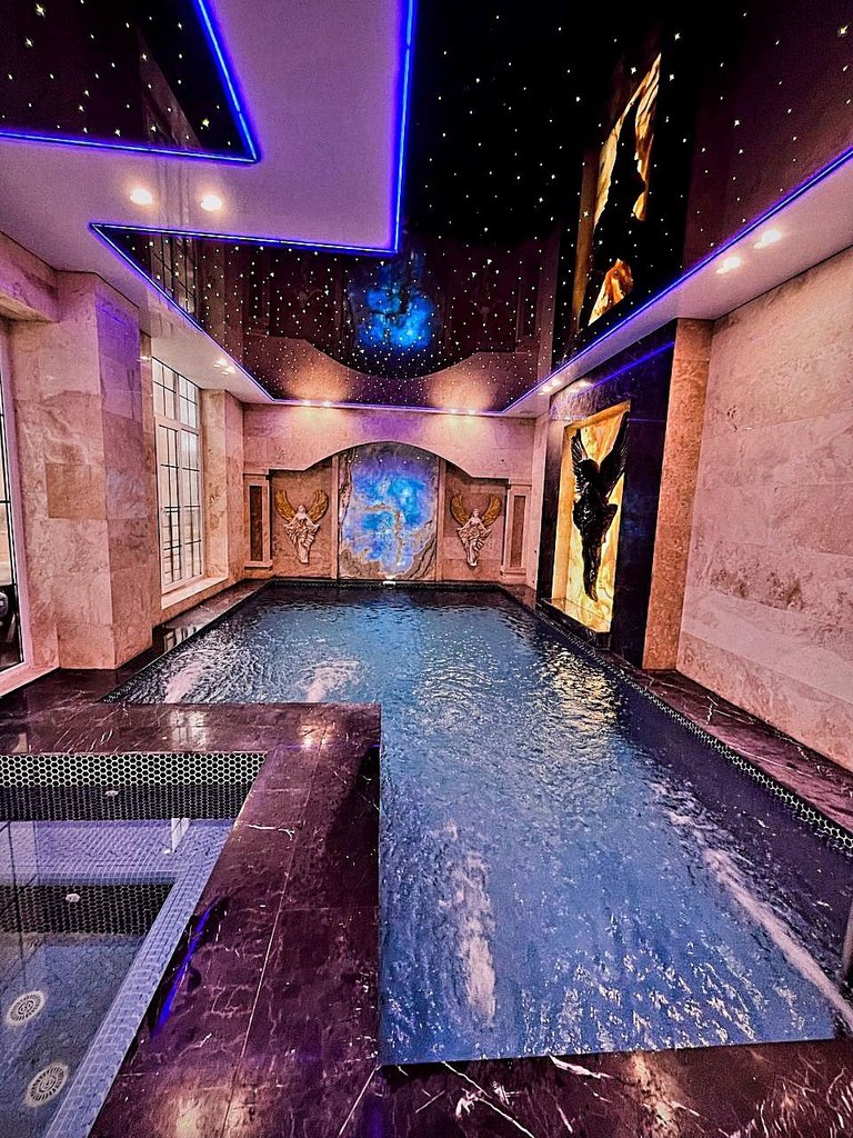 ویلا شش خوابه استخردار عمارت سیلور