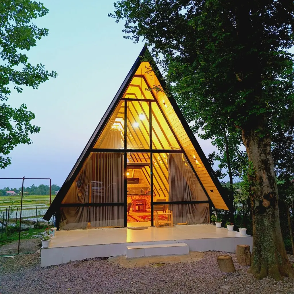 کلبه دوخوابه سوئیسی آرتان