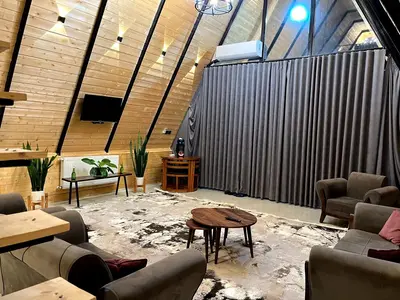 کلبه دوخوابه سوئیسی آرتان