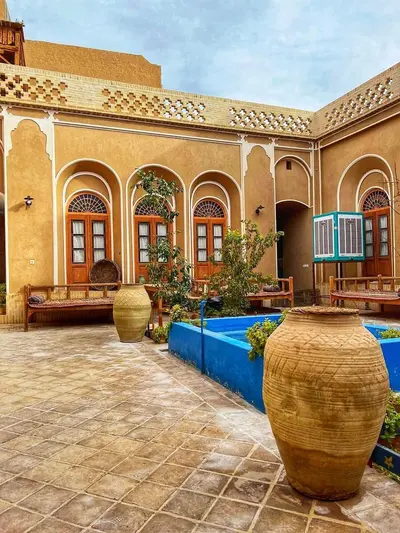 بومگردی ماه بی بی - واحد ۱