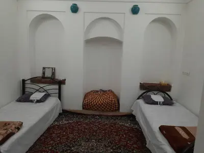 بومگردی ماه بی بی - واحد 108