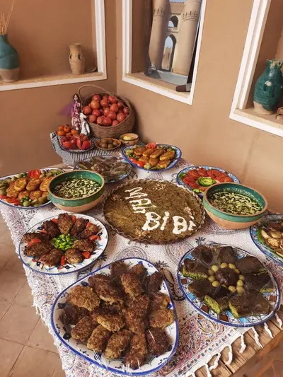 بومگردی ماه بی بی - واحد 108