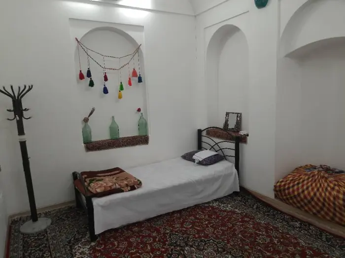 بوم گردی ماه بی بی - واحد 108 - داخل اتاق