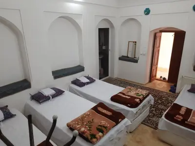 بومگردی ماه بی بی - واحد ۱