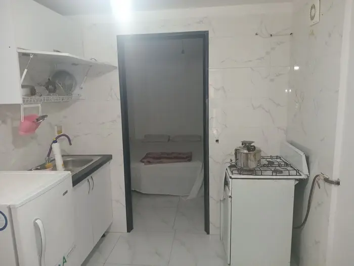 آپارتمان یک خوابه گلی 1