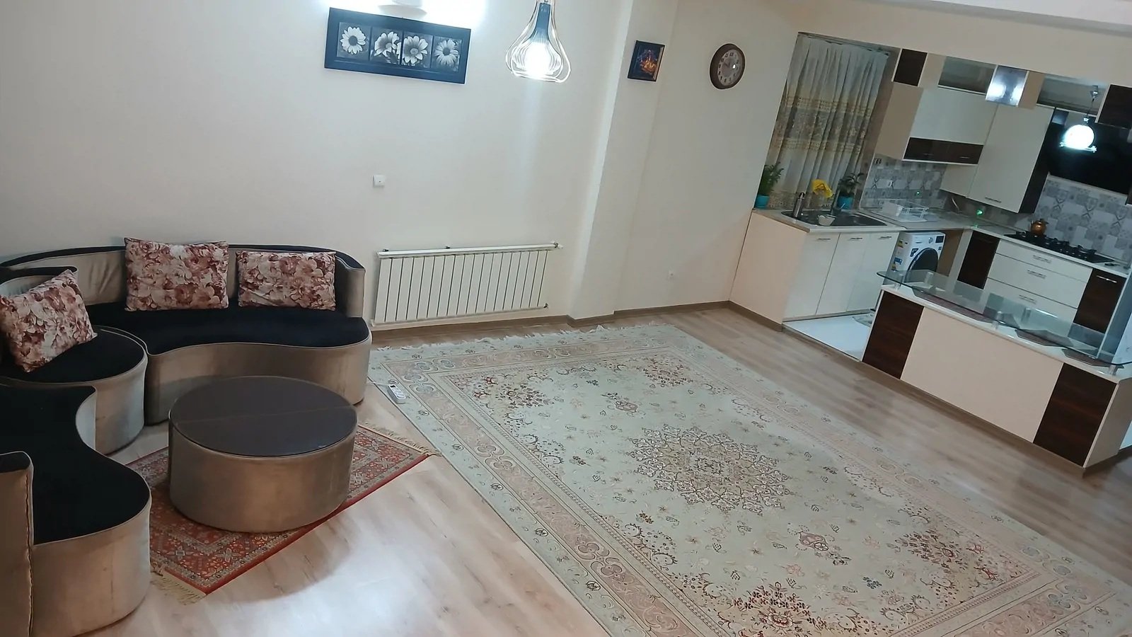 آپارتمان دوخوابه نگین قرن