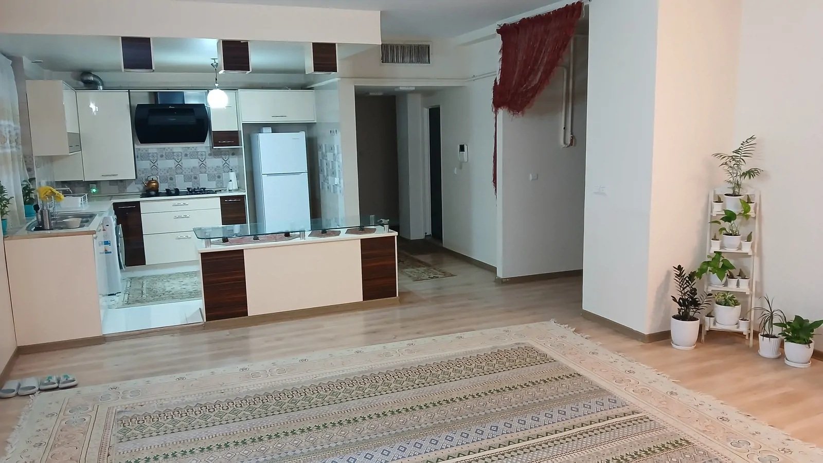 آپارتمان دوخوابه نگین قرن