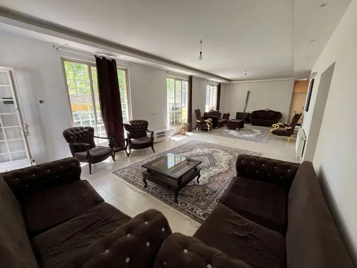 ویلا دوخوابه استخردار آبگرم باغدشت