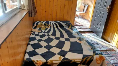 مسافرخانه مهران 3 - واحد دوخوابه 1