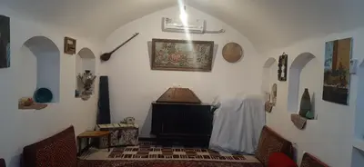 بومگردی رویای کویر - واحد موسیقی