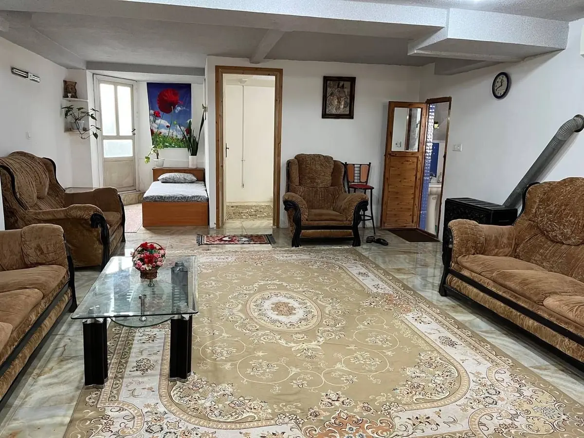 سوئیت یک خوابه امیر اسماعیلی - حال