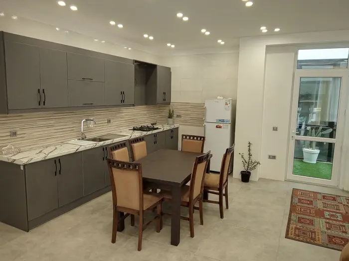 ویلا دوخوابه استخردار آبگرم باراد - آشپزخانه