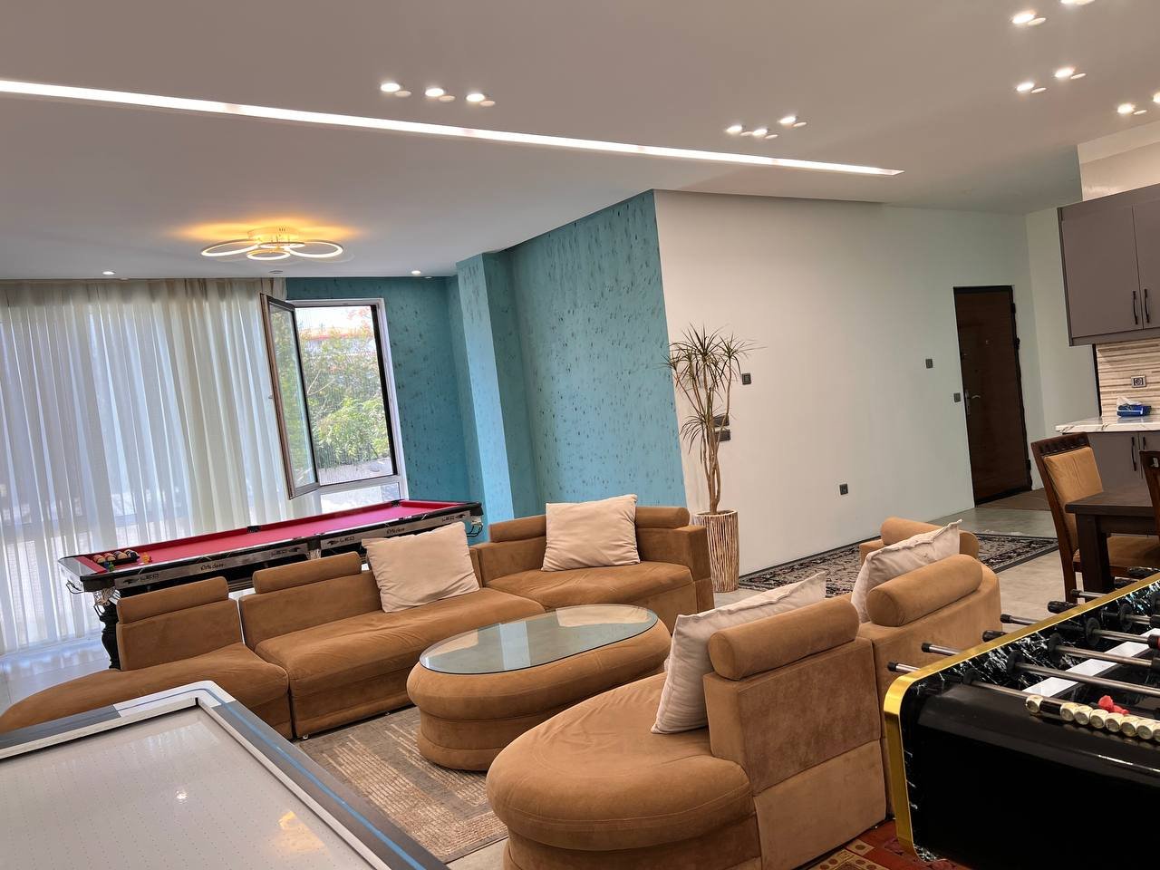 ویلا دوخوابه استخردار آبگرم باراد