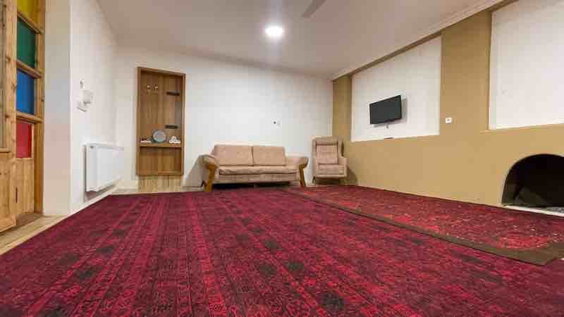 بوم گردی جنگلی چوبینه - واحد استخردار 3 - انتخاب عنوان تصویر