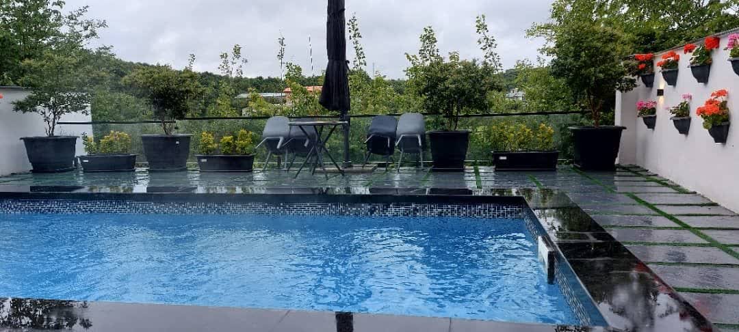 کلبه یک خوابه استخردار آبگرم سرخ پوست