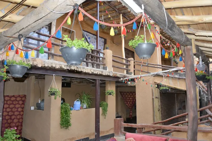 بوم گردی گینای - واحد 8