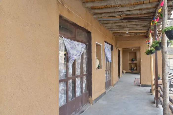 بوم گردی گینای - واحد 8