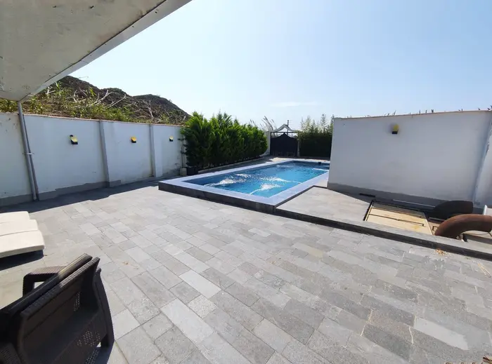 ویلا استخر دار دنج۱ - ویلا باغ استخر دار دنج