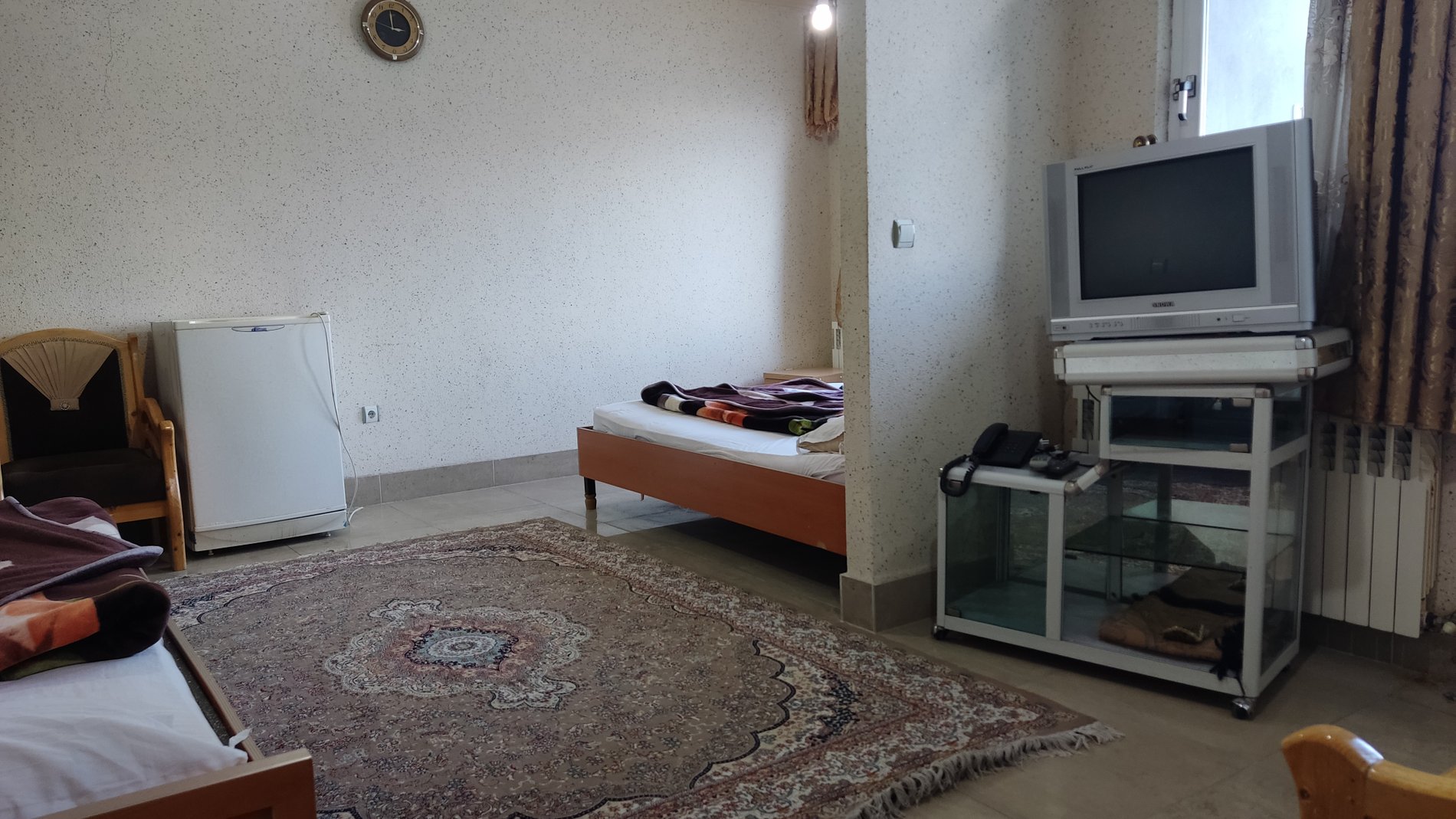 سوئیت تخت جمشید - واحد سه تخته