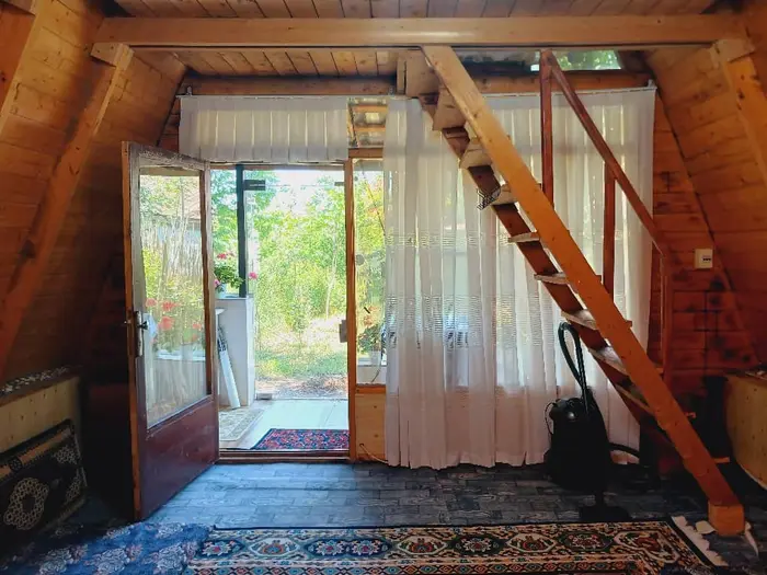 کلبه یک خوابه سوئیسی ختمی