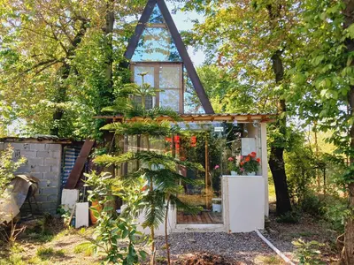 کلبه یک خوابه سوئیسی ختمی