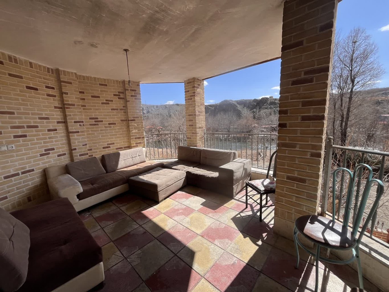 دوخوابه چهل ایوان