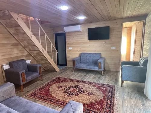 کلبه دوخوابه چوبی وارش ۱