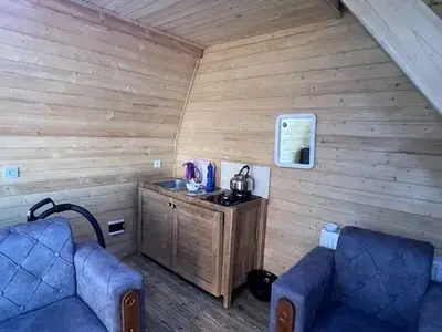 کلبه دوخوابه چوبی وارش ۱