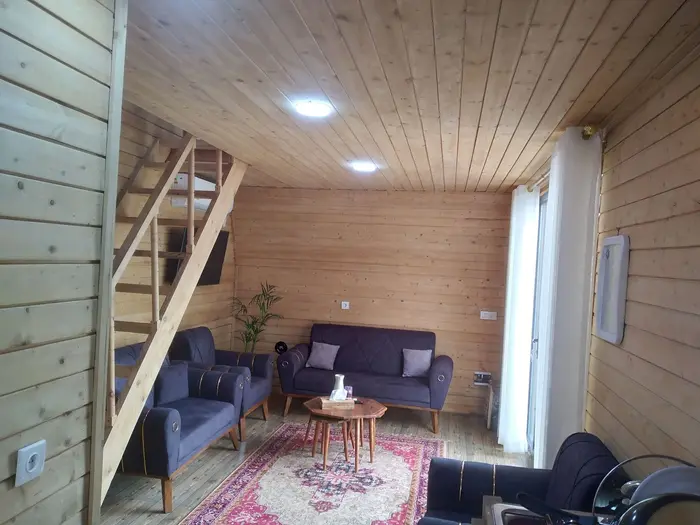 کلبه یک خوابه دوبلکس بهشت کوچک من ۳