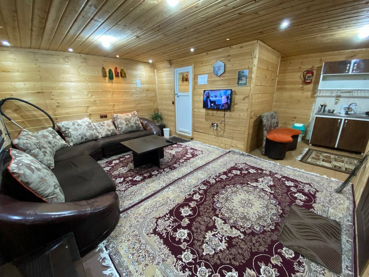 دوخوابه دوبلکس اسب ریسه - پذیرایی