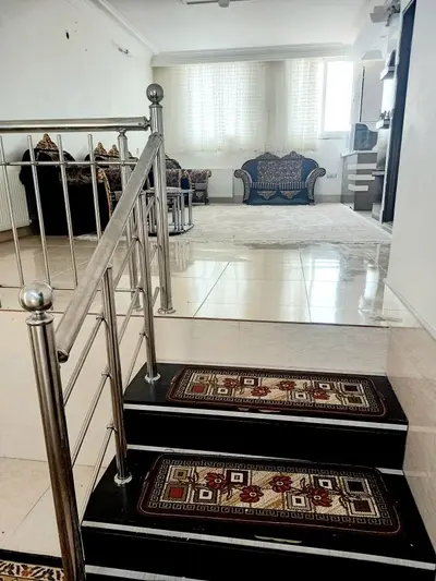 آپارتمان دوخوابه خوشه 6